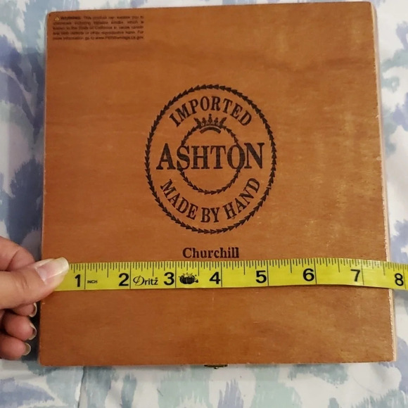 Ashton Wooden Hinged Cigar Box Empty - Picture 8 of 10